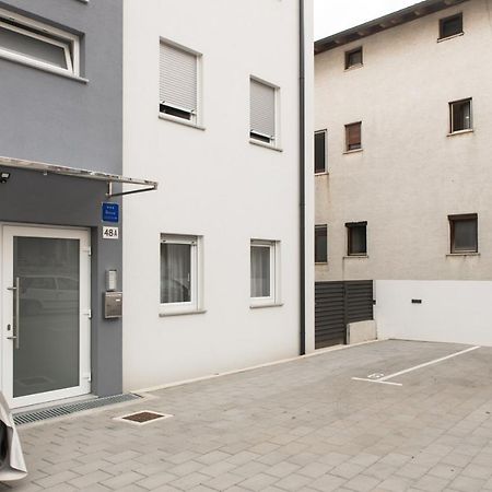 Apartment Zara - Luxury Apartment With Private Pool Exterior photo