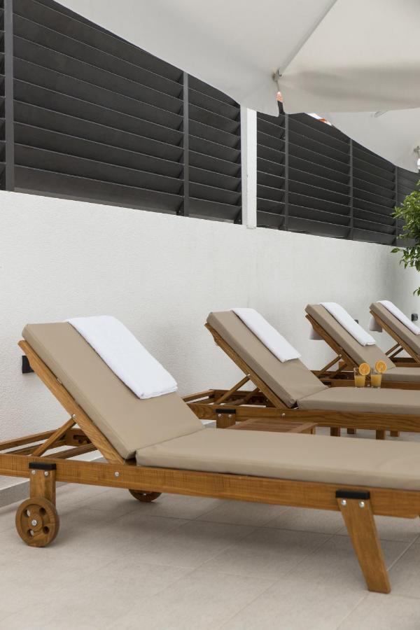 Apartment Zara - Luxury Apartment With Private Pool Exterior photo